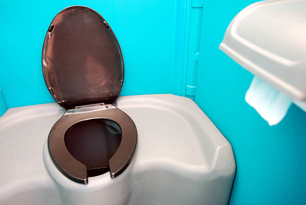 Best Sanitation services for porta potties  in Coraopolis, PA