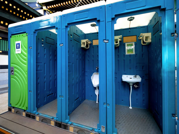 Best Portable bathroom rental  in Coraopolis, PA